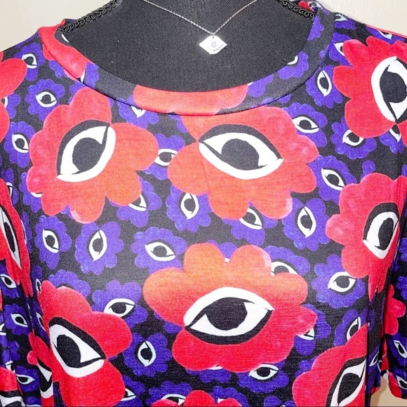 Shein eyes plus size tee - Picture 6 of 7